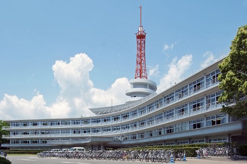 東海大学