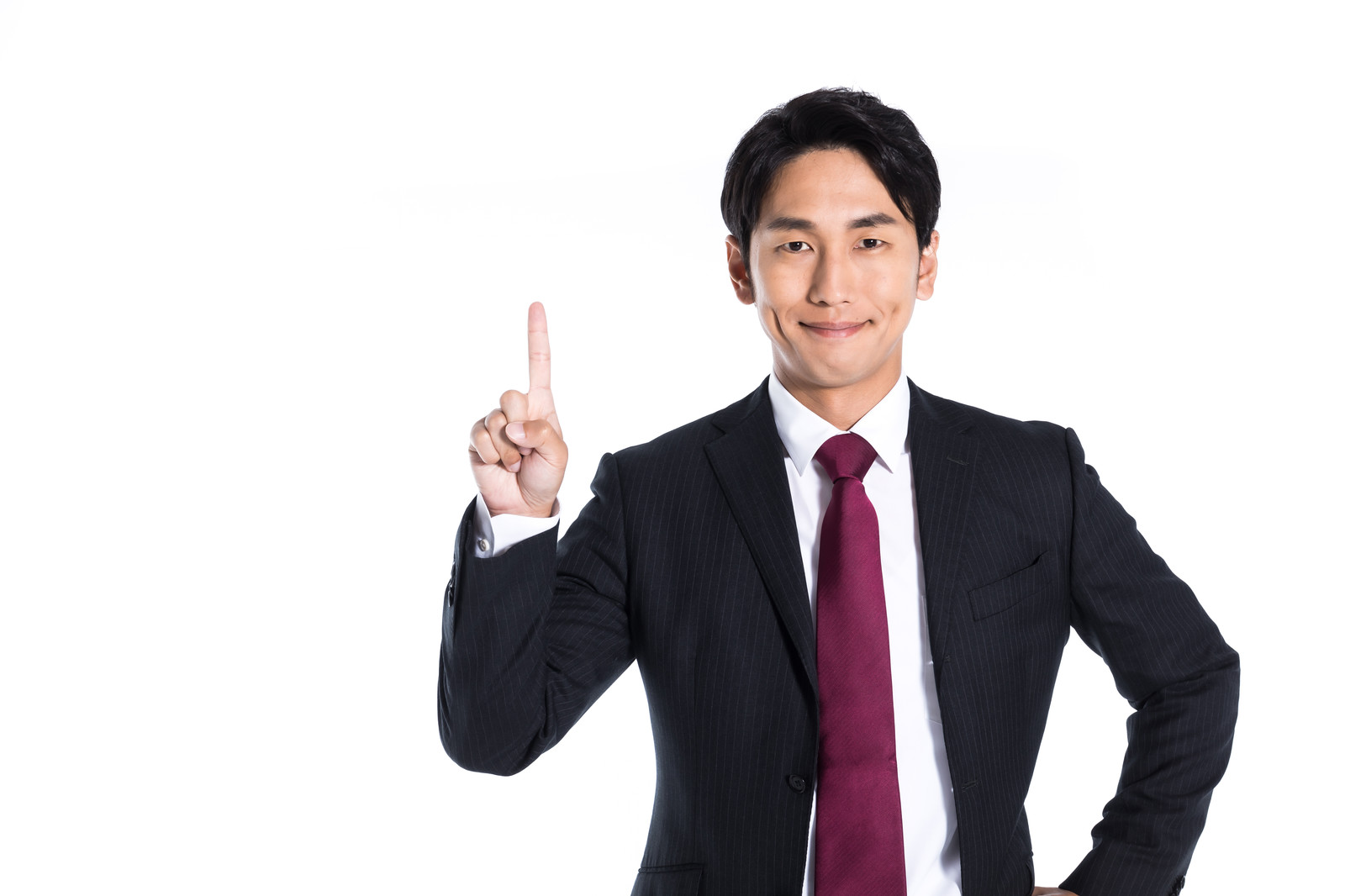 1本指のスーツの男性