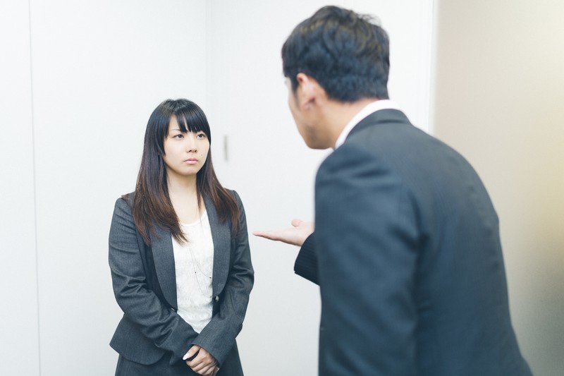 前職の不満を訴えて転職に失敗した人の画像