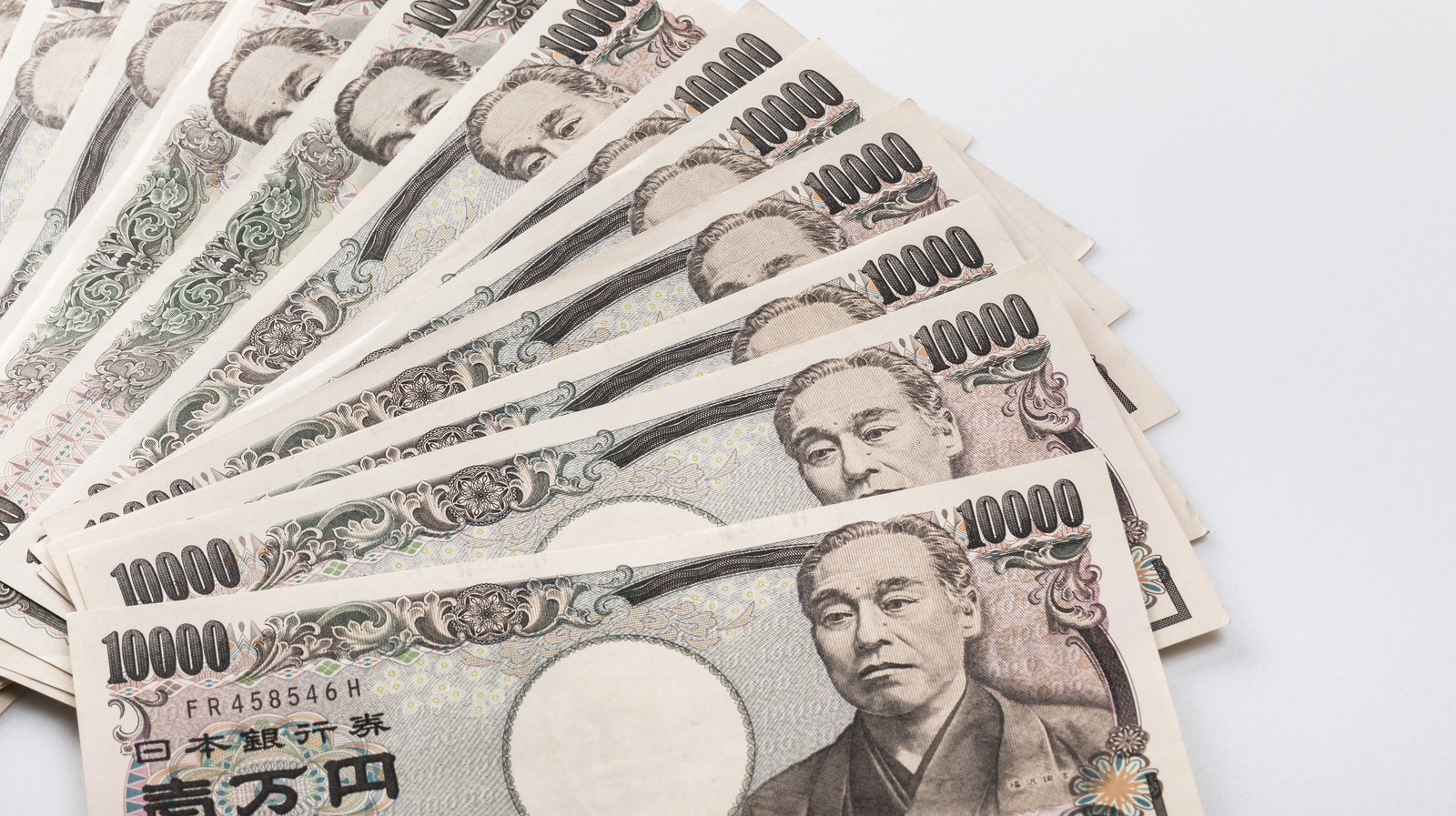 お金