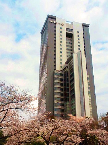 法政大学