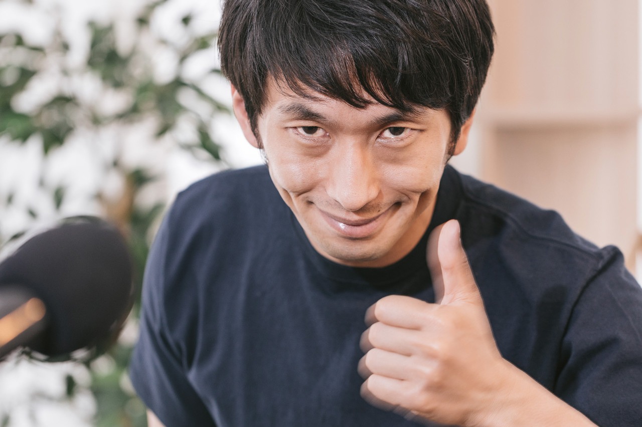面接であなたを採用するメリットについて質問される画像