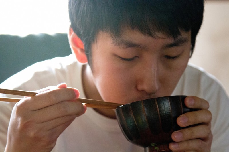 食べる人